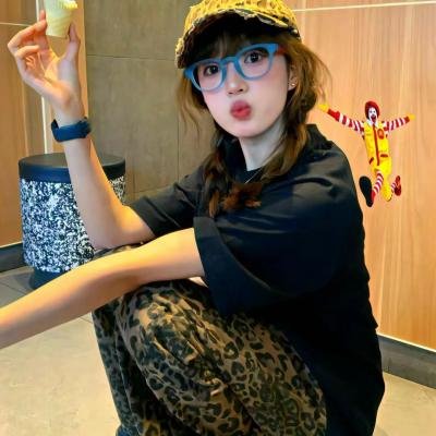 最强肉盾的迷宫攻略～拥有稀少技能体力9999的肉盾，被勇者队伍辞退了～